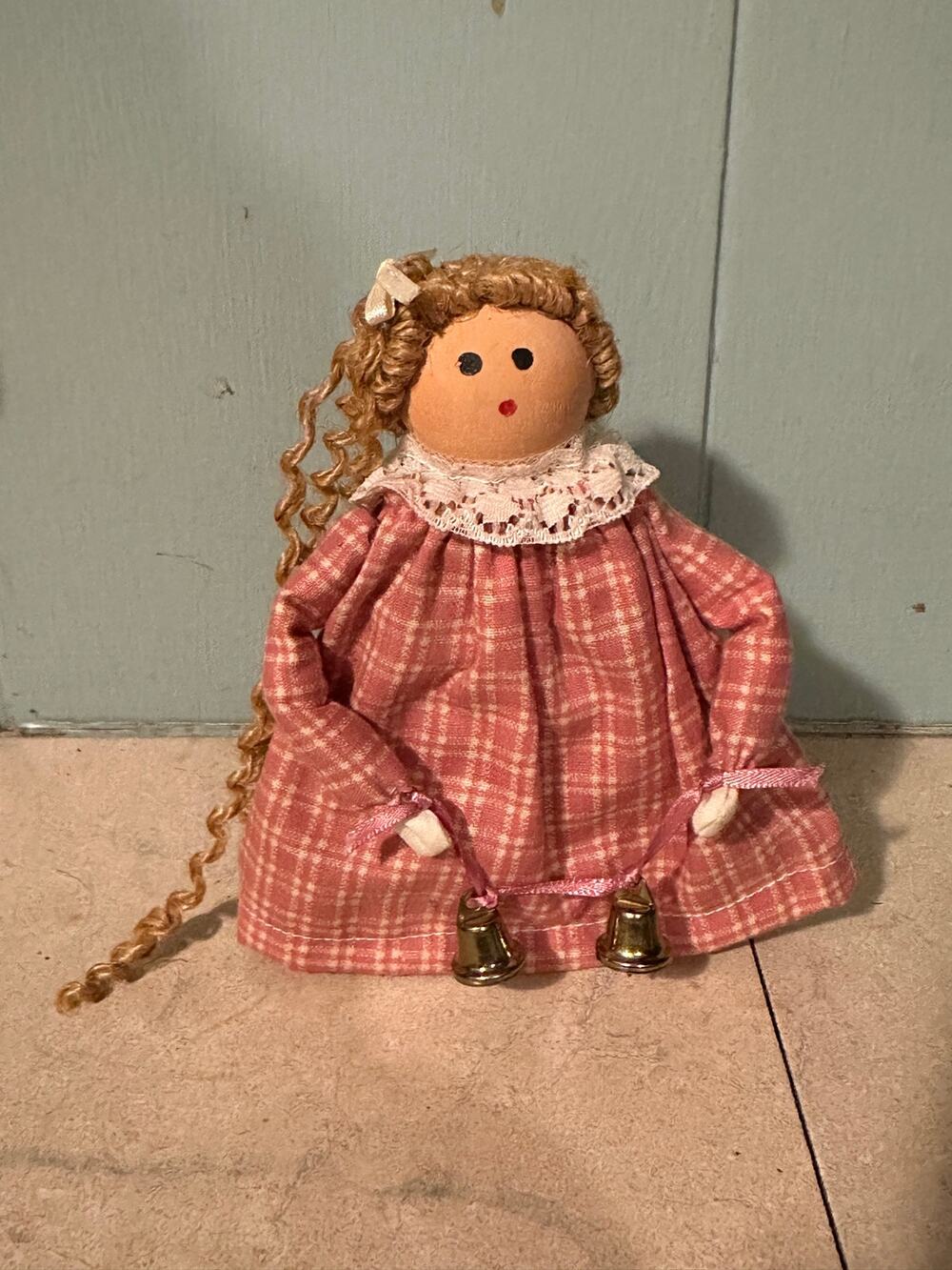 Vintage Primitive Wooden Block Doll Pink Plaid Gingham Dress Yarn Hair Bells 5"